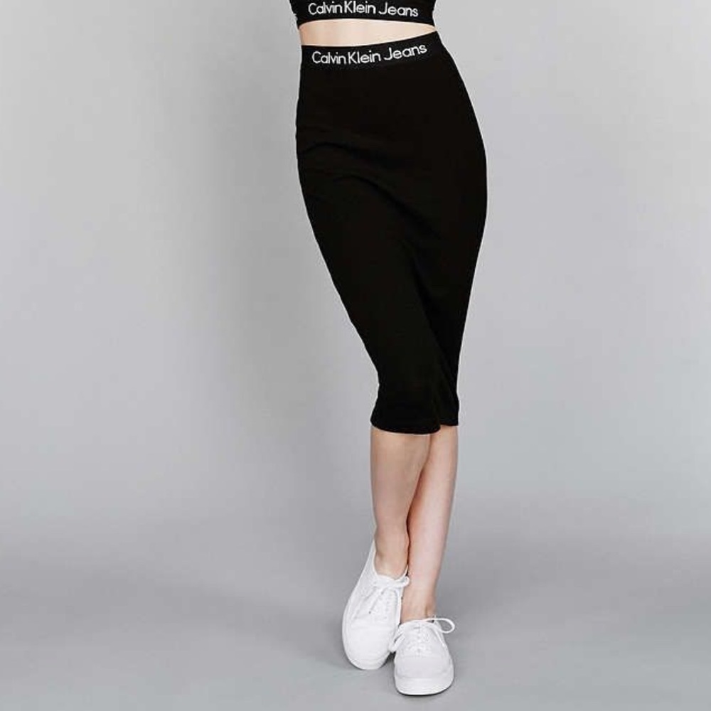 Calvin Klein MIDI Pencil Skirt